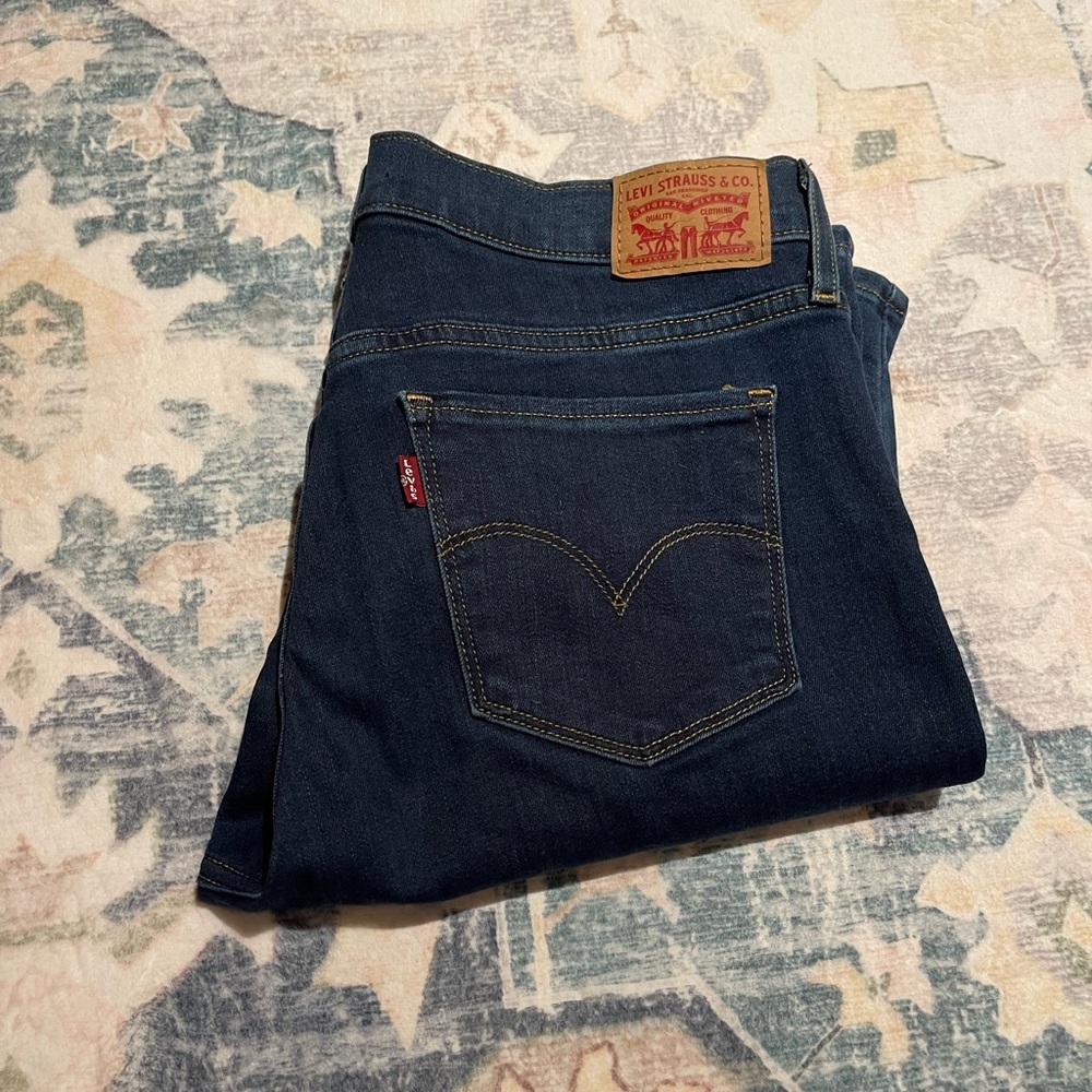 Levi 311 Skinny Jeans